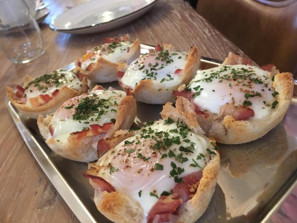 Hotel B&B Mama Mia 오브로박 외부 사진
